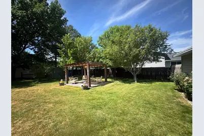 2425 E View Dr, South Weber, UT 84405 - Photo 34