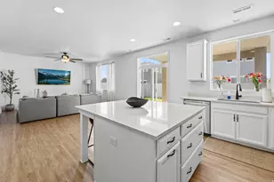 2112 W 3250 S, Syracuse, UT 84075 - Photo 6
