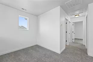 2112 W 3250 S, Syracuse, UT 84075 - Photo 14