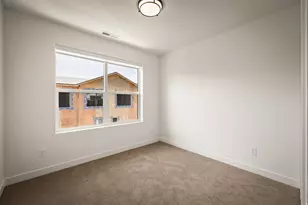 948 E Grape Ivy Way S, Millcreek, UT 84106 - Photo 10