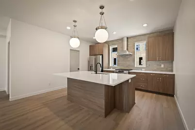 948 E Grape Ivy Way S #103, Millcreek, UT 84106 - Photo 4