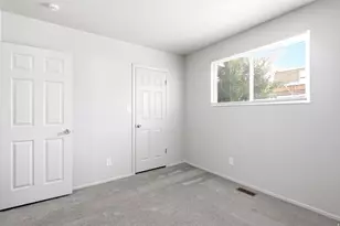 445 W 4900 S, Washington Terrace, UT 84405 - Photo 18