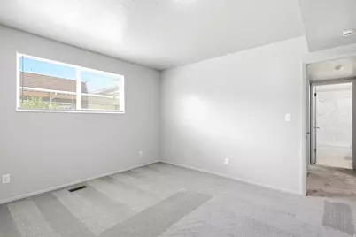 445 W 4900 S #2, Washington Terrace, UT 84405 - Photo 12