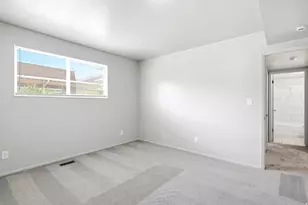 445 W 4900 S, Washington Terrace, UT 84405 - Photo 12