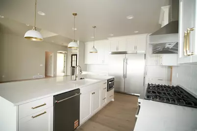 635 E Mountain Rd N, North Ogden, UT 84414 - Photo 4