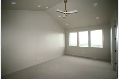 635 E Mountain Rd N, North Ogden, UT 84414 - Photo 30
