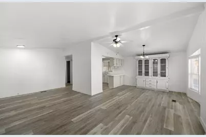 4405 S Vagabond Dr #114, Murray, UT 84107 - Photo 8