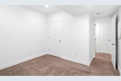 2060 W 900 N, Layton, UT 84041 - Photo 34
