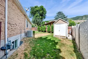 134 W Jennings Ln, Centerville, UT 84014 - Photo 44