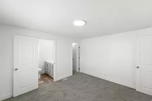 2600 N Hill Field Rd, Layton, UT 84041 - Photo 14