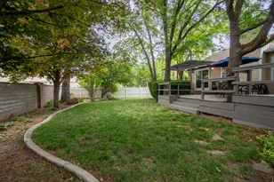 6062 S Fontaine Bleu Dr E, Salt Lake City, UT 84121 - Photo 36