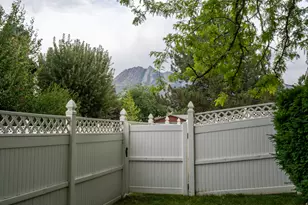 6062 S Fontaine Bleu Dr E, Salt Lake City, UT 84121 - Photo 38