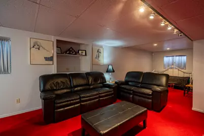 6062 S Fontaine Bleu Dr E, Salt Lake City, UT 84121 - Photo 32
