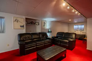 6062 S Fontaine Bleu Dr E, Salt Lake City, UT 84121 - Photo 32