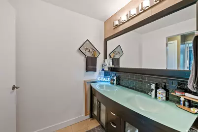 1015 E Quail Dr S #K, Salt Lake City, UT 84117 - Photo 4