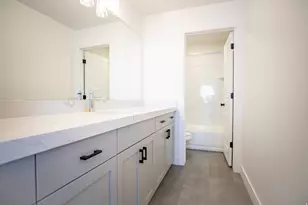 579 W 1775 N, Harrisville, UT 84404 - Photo 10