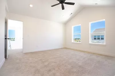 579 W 1775 N, Harrisville, UT 84404 - Photo 6
