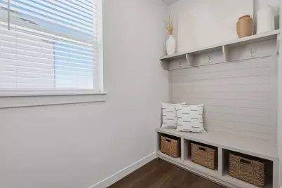 2088 S 2200 W, Woods Cross, UT 84087 - Photo 30