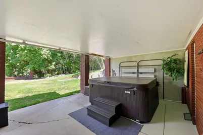 381 Oak Ln, Kaysville, UT 84037 - Photo 50