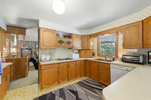381 Oak Ln, Kaysville, UT 84037 - Photo 16