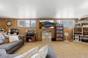 381 Oak Ln, Kaysville, UT 84037 - Photo 32