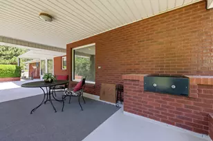 381 Oak Ln, Kaysville, UT 84037 - Photo 48