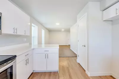 572 S 100 W #E210, Springville, UT 84663 - Photo 16
