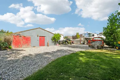 12183 S 2920 W, Riverton, UT 84065 - Photo 36
