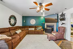 12183 S 2920 W, Riverton, UT 84065 - Photo 6