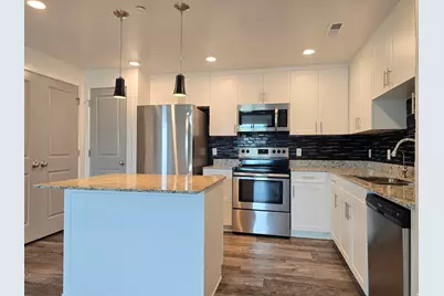 875 S Depot St #C 110, Clearfield, UT 84015 - Photo 2