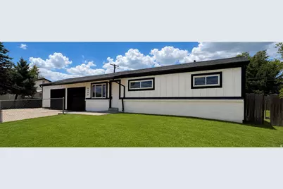 4996 S 4015 W, Taylorsville, UT 84129 - Photo 2