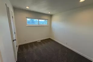 4996 S 4015 W, Taylorsville, UT 84129 - Photo 8