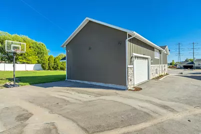 3154 W 5700 S, Roy, UT 84067 - Photo 30