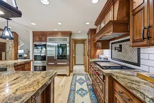 3158 E Old Ridge Cir S, Cottonwood Heights, UT 84121 - Photo 8