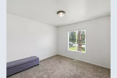 6059 Bayshore Dr, Stansbury Park, UT 84074 - Photo 30
