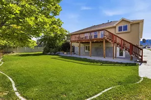 6059 Bayshore Dr, Stansbury Park, UT 84074 - Photo 4