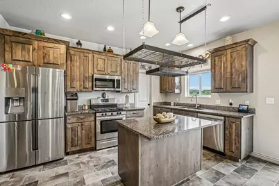 203 N 1900 W, Mapleton, UT 84664 - Photo 8