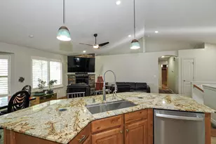 9324 S Wisteria Way, West Jordan, UT 84081 - Photo 16