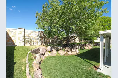 9324 S Wisteria Way, West Jordan, UT 84081 - Photo 12