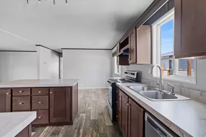 433 N 750 W, Logan, UT 84321 - Photo 8