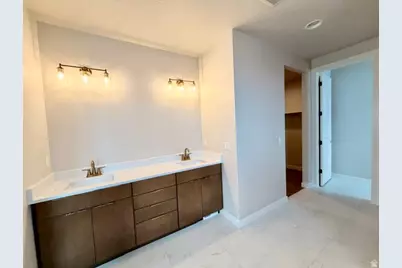 5885 N Canyon Rim Rd #624, Lehi, UT 84048 - Photo 6
