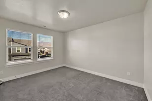 299 W 700 N, Vineyard, UT 84059 - Photo 12