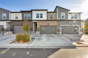 299 W 700 N, Vineyard, UT 84059 - Photo 2