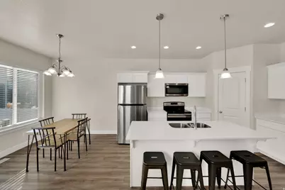 299 W 700 N #1401, Vineyard, UT 84059 - Photo 4
