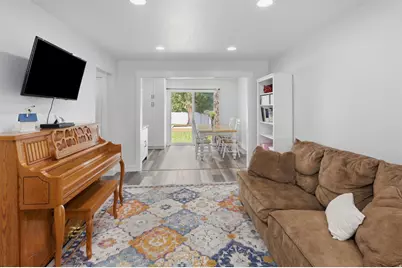 999 N 900 W, West Bountiful, UT 84087 - Photo 28