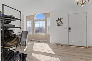4121 Westlake Dr, Roy, UT 84067 - Photo 8