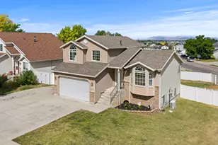 4121 Westlake Dr, Roy, UT 84067 - Photo 34
