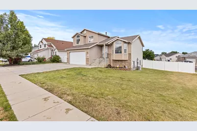 4121 Westlake Dr, Roy, UT 84067 - Photo 6