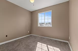4121 Westlake Dr, Roy, UT 84067 - Photo 22