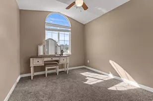 4121 Westlake Dr, Roy, UT 84067 - Photo 22